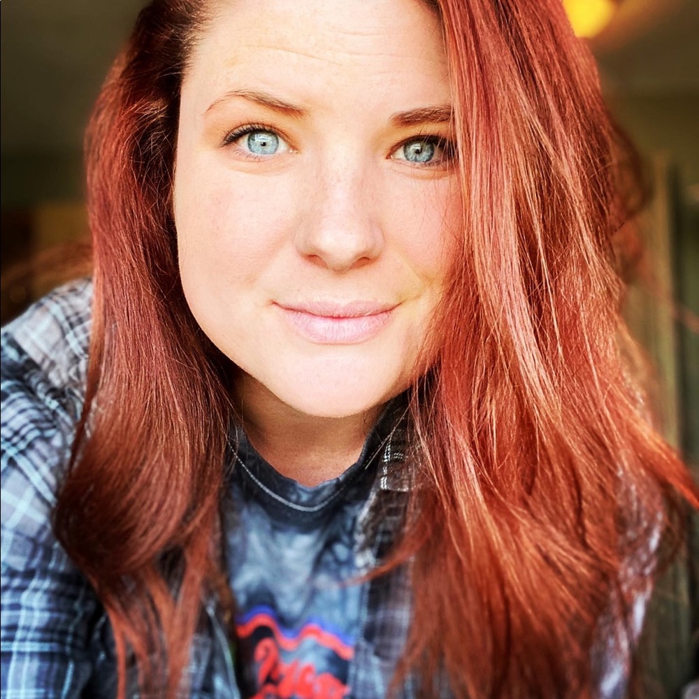 Meet your Posher, Hannah